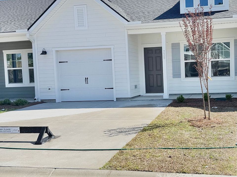 1st image of 738 Ebb Tide Rd