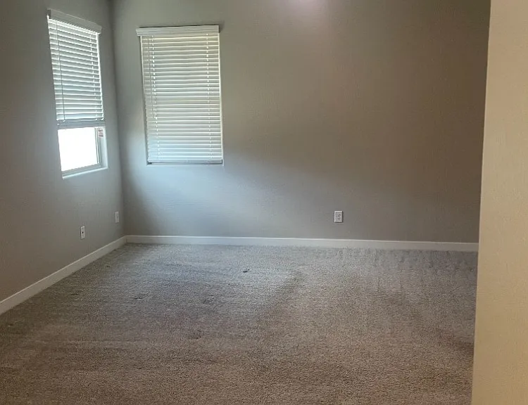 16820 W Echo Ln — Photo 13