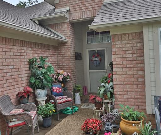 3rd image of 314 Lemay Dr
