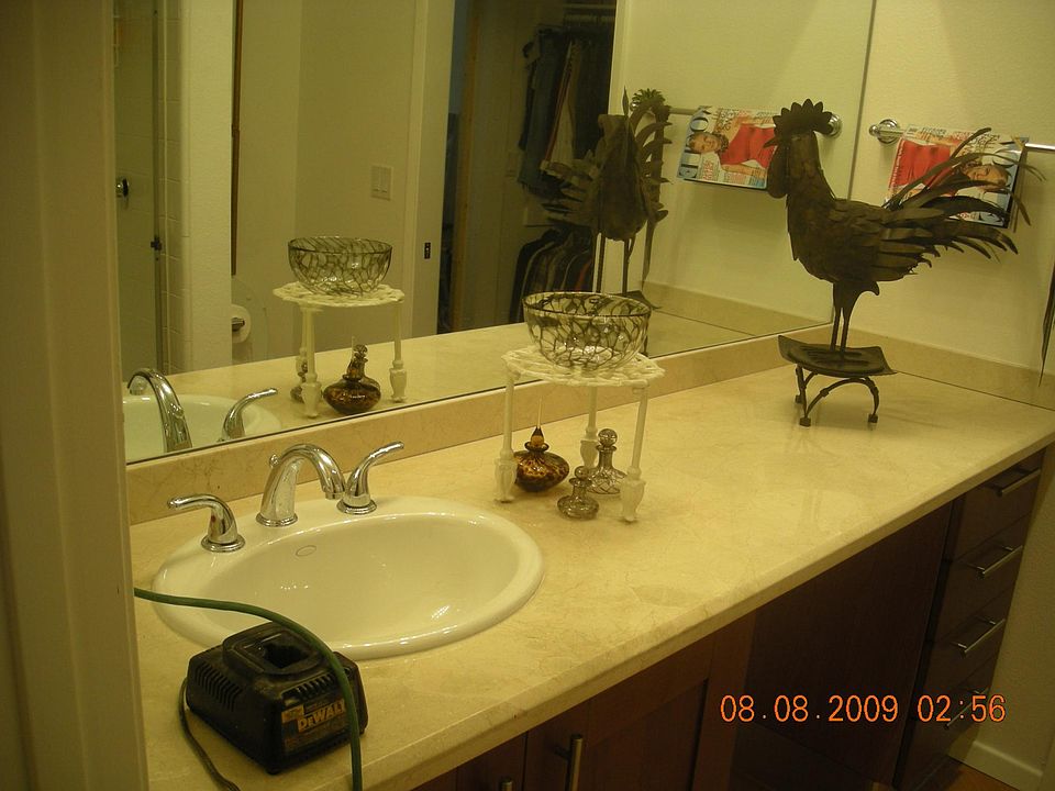 Side Bathroom