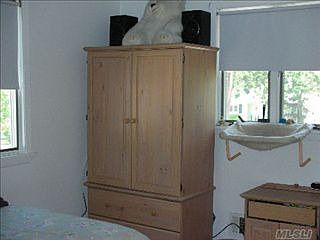 4th image of 96 Plymouth Blvd