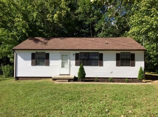 201 Creekside Dr, Clarksville, TN 37042