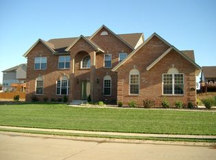 123 Sawgrass Ln, O'Fallon, IL 62269