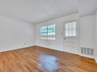 Chapel Hill Road - 2296, Birmingham, AL 35216