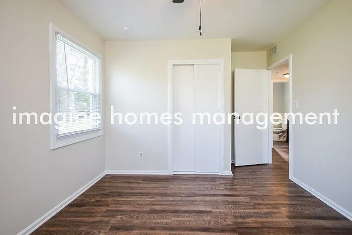 6727 Solon Blvd — Photo 9