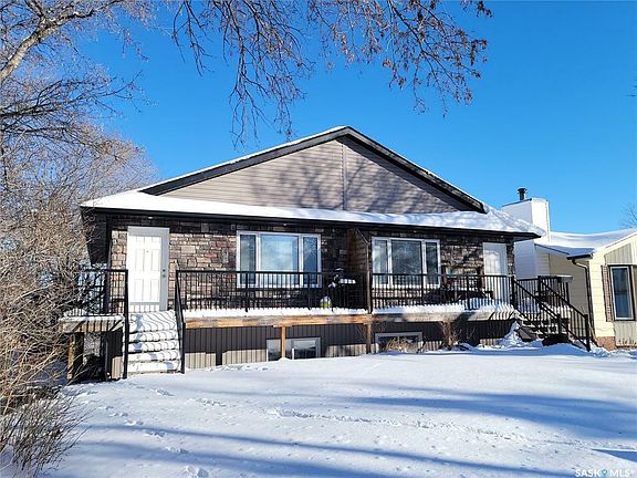 2nd image of 628 Saskatchewan Ave #A & B