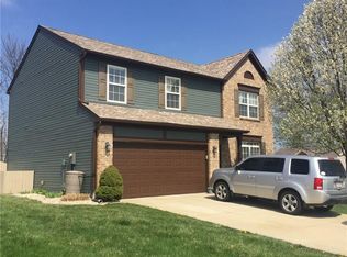 704 Booneway Ln, Bargersville, IN 46106