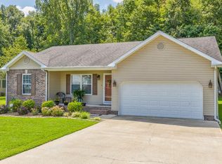 62 Beech Tree Ln, Madisonville, KY 42431