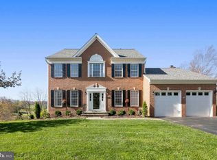 5586 Broadmoor Ter N, Ijamsville, MD 21754