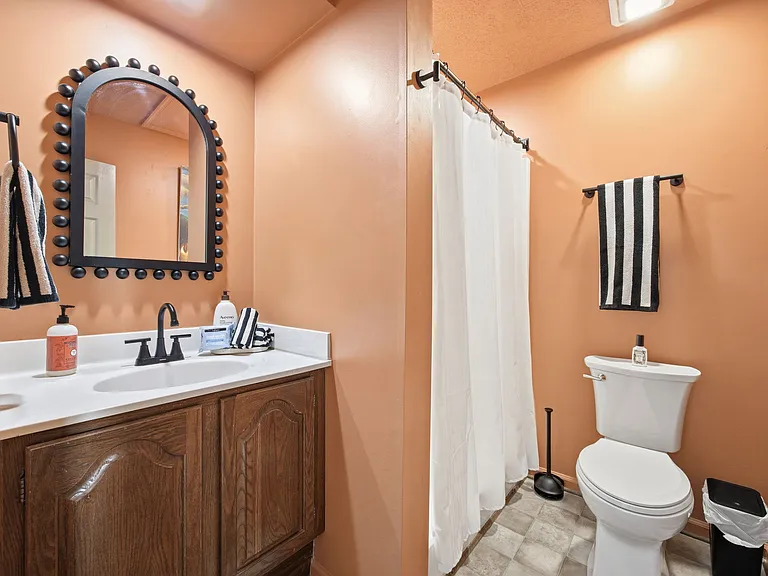 1720 Baltic Ave — Photo 22