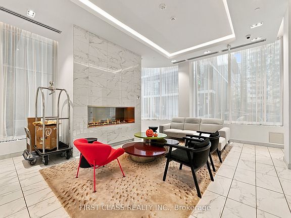 2nd image of 238 Simcoe St #401