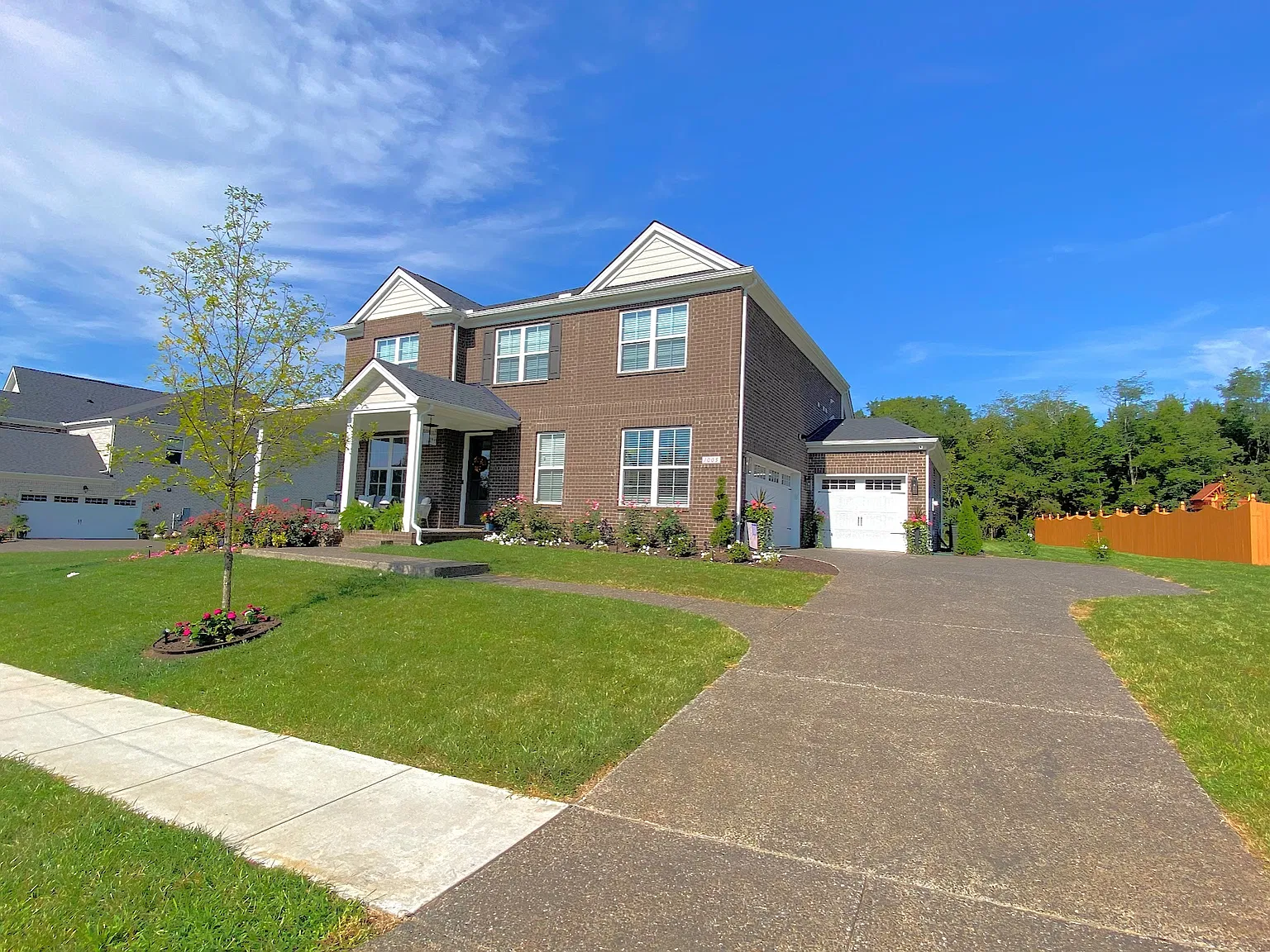 4 bed, 3.5 bath, 3028 sqft, $3,900 — Photo 1