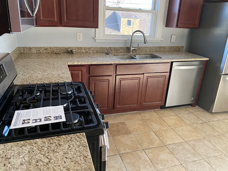 10319 S Christiana Ave #2 — Photo 9