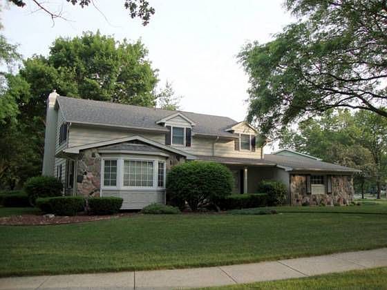 1st image of 1719 Vassar Dr