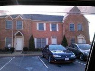 924 Lucas Creek Rd APT 8, Newport News, VA 23608