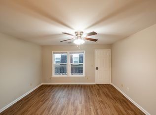 400 E Scott Ave #11, Knoxville, TN 37917