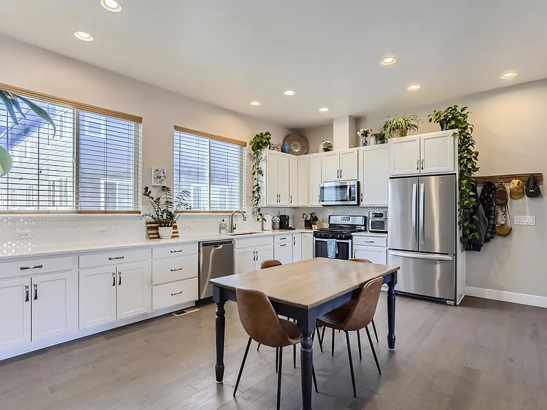 4225 Yarrow St — Photo 9