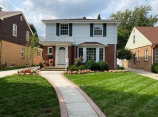 4769 N Sheffield Ave, Whitefish Bay, WI 53211