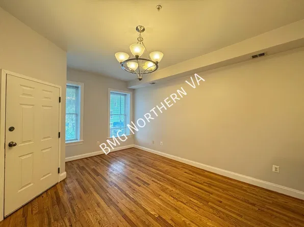 3417 Holmead Pl NW APT 2, Washington, DC 20010