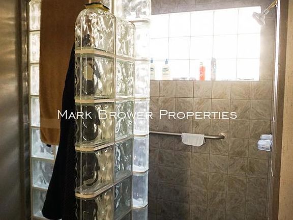 4th image of 5453 E Enrose St