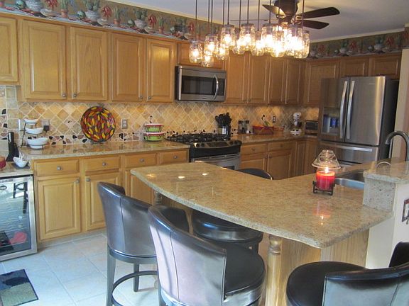 2nd image of 3204 Equestrian Way
