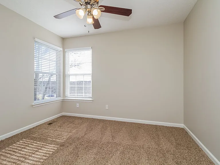 922 Sky Valley Trl — Photo 13