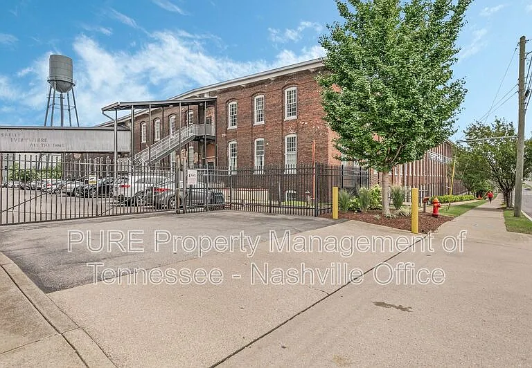 1350 Rosa L Parks Blvd #405 — Photo 3