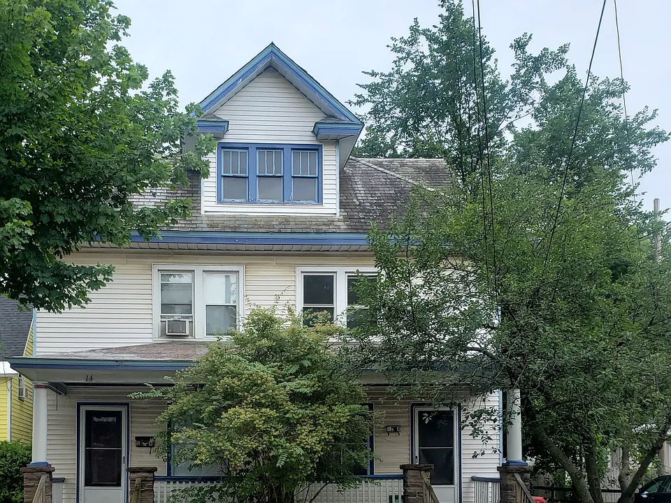 12 Platt St #A