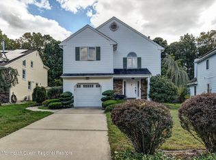 17 Shelly Rd, Old Bridge, NJ 08857