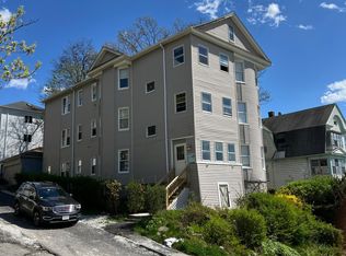 18 Everard St #1, Worcester, MA 01605