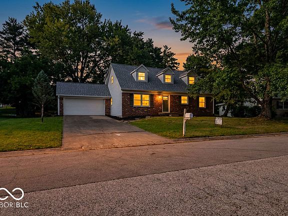 3rd image of 4501 E Cambridge Ct