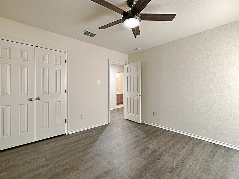 12988 Galaxy Dr — Photo 7