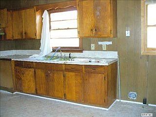 2nd image of 3018 Salem Dr