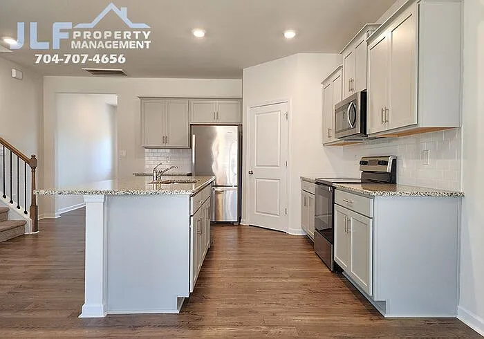 125 Sycamore Crossing Ct — Photo 5