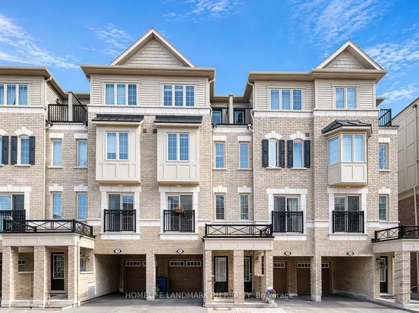 21 Filly Path, Oshawa, ON L1L 0K8