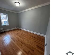 107 Elm St, Yonkers, NY 10701