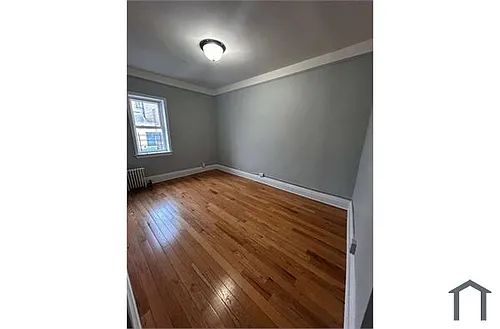 107 Elm St Photo 1