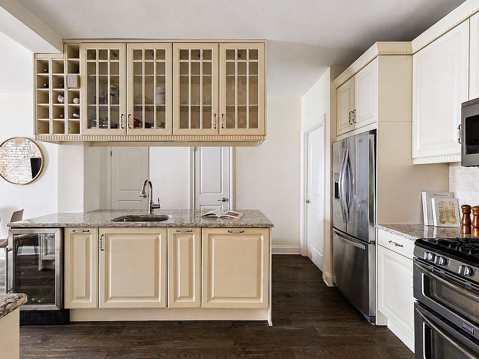 1st image of 65 Montague St APT 1A