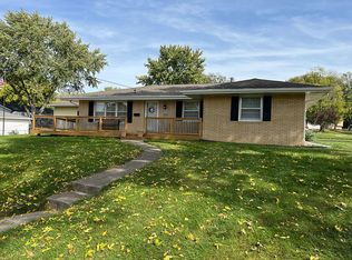 2931 E 40th Ct, Des Moines, IA 50317