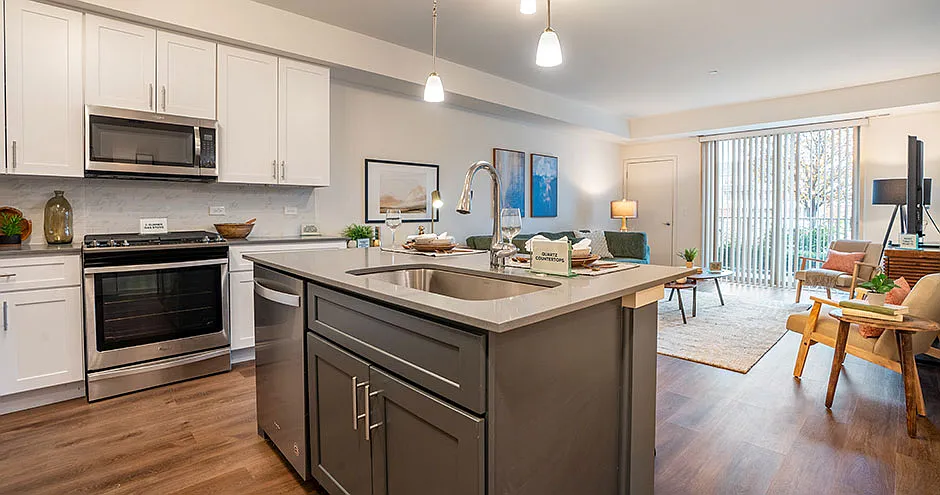 Deer Park Crossing Apartments — Photo 2