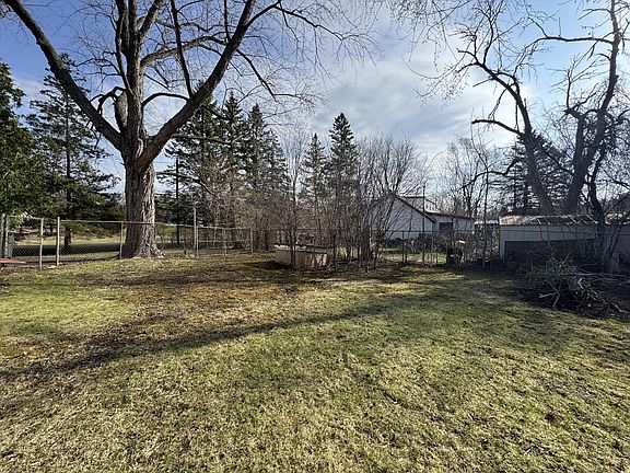 4th image of 21801 83rd STREET