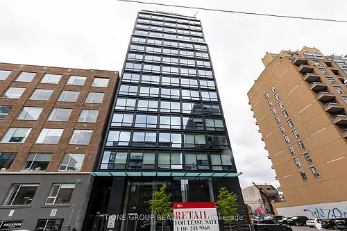 458 Richmond St W Photo 1