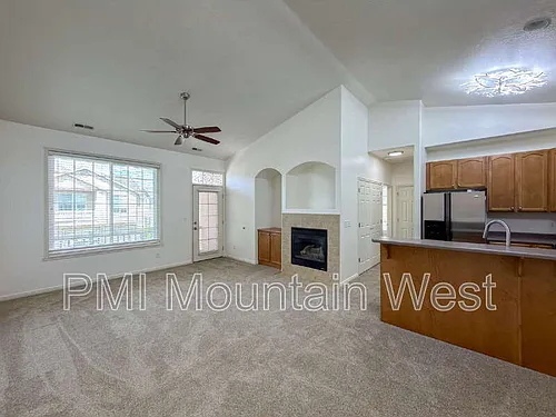 443 Kent Dr Photo 1