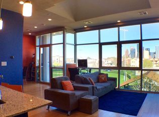 1406 Columbus St APT 302, Houston, TX 77019