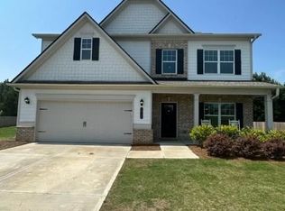 1965 Day Dr, Bogart, GA 30622