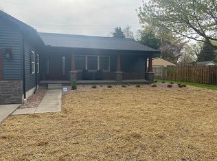 222 E Park Ln, Bradner, OH 43406
