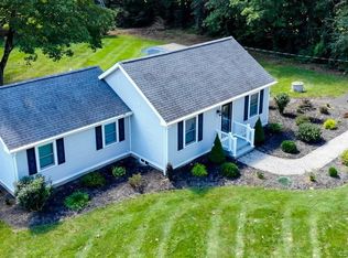 34 Tibbals Bridge Rd, Madison, CT 06443