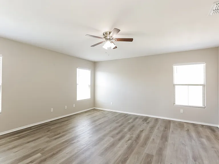 17211 W Gibson Ln — Photo 8