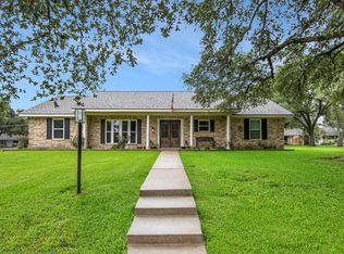 1906 12th St, Hempstead, TX 77445
