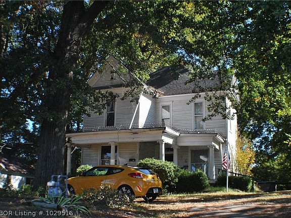 2nd image of 422 N 20th St